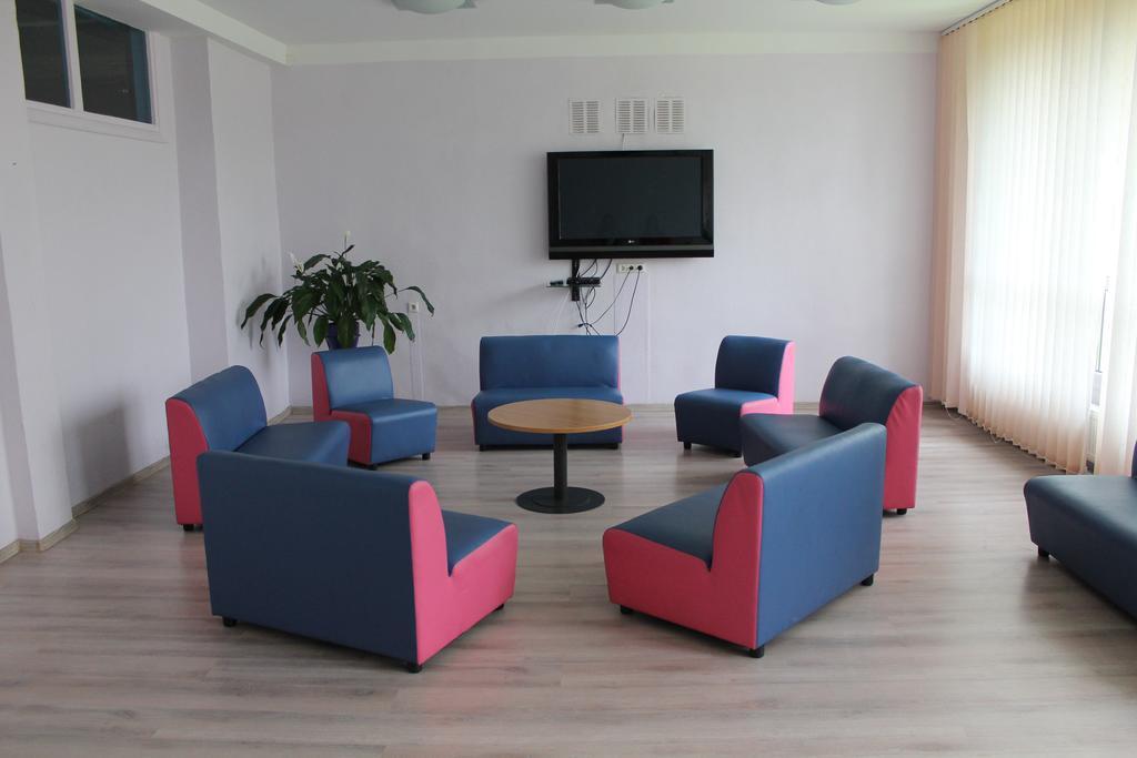 Hostel Turiba Riga Buitenkant foto